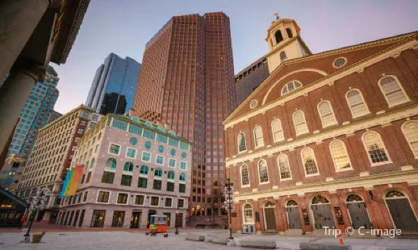 Faneuil Hall Marketplace