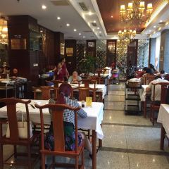 JING JIANG SHI HONG YUN JIU LOU NA HUAN DIAN User Photo