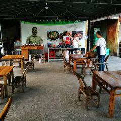 Fuzhengyisanxiaguo (san) User Photo