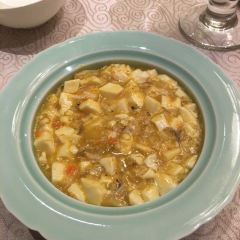 成隆行·颐丰花园(虹桥店) User Photo