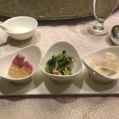 成隆行·颐丰花园(虹桥店) User Photo