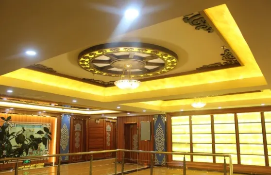 和靜汗王府酒店