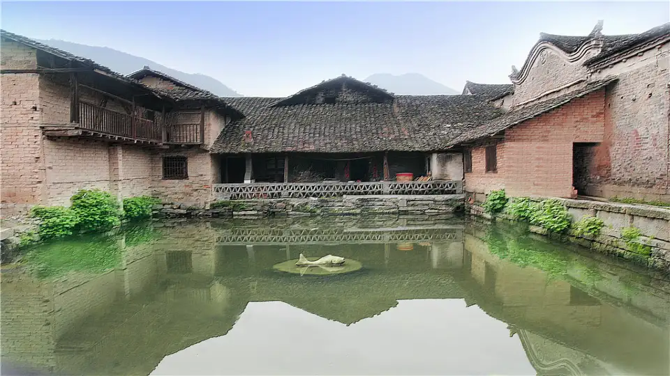 2_張谷英村