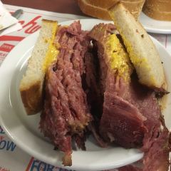 Schwartz's Deli User Photo