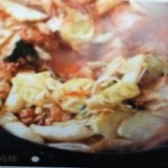 Woomi Dahkgalbi User Photo