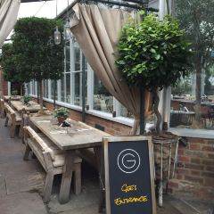 Gees Restaurant & Bar User Photo