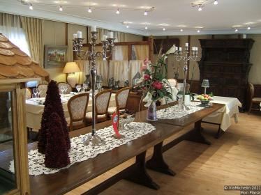 Mon Plaisir restaurant