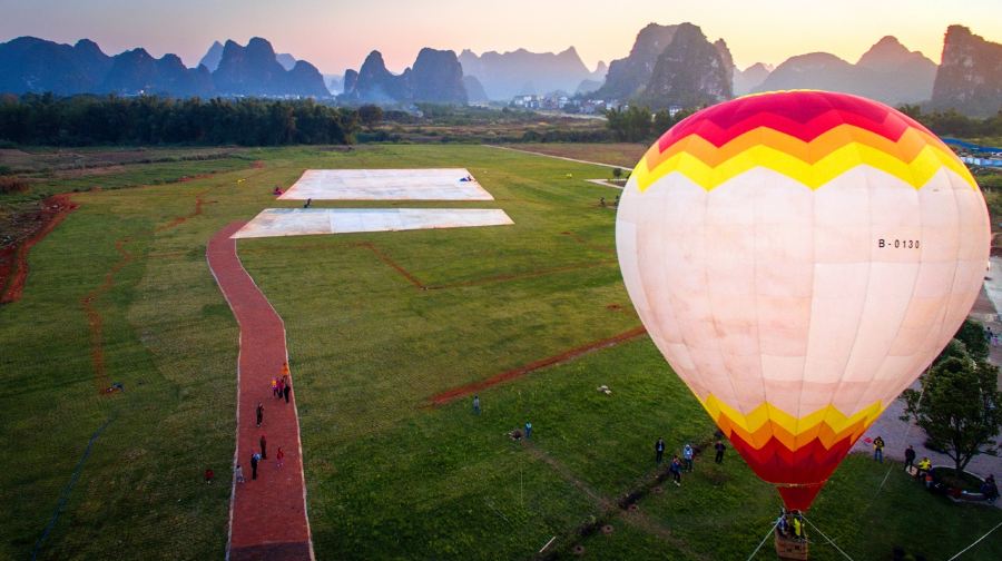 【陽朔飛行體驗】廣西桂林陽朔燕莎航空基地/動力傘體驗/熱氣球體驗（可體驗自由飛/繫留飛）
