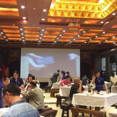 云南兰老鸭学成饭店(宜良店) User Photo