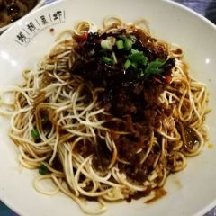 liangliang User Photo