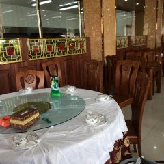 抹直口特色菜馆(一店) User Photo