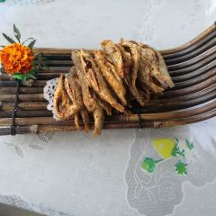 BAI SHI NIAN YU SHANG User Photo