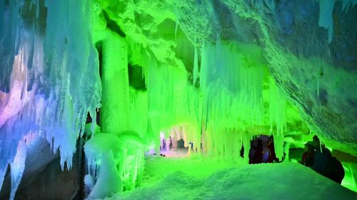 Sigiriya Lion Rock Scenic Area, Jiangnan Ice Hole