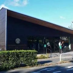 Double Doors Shichirigahama User Photo