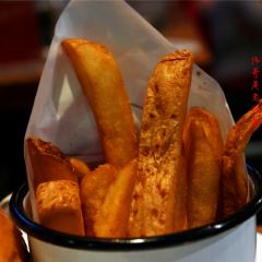 Beef & Liberty ( Shanghai Centre ) Burgers User Photo