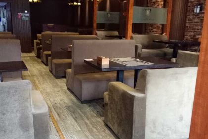 X Western Restaurant (wandajinjie)