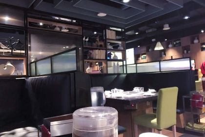 海底捞火锅(东百元洪店)