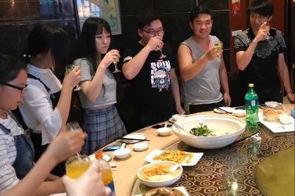 Dahongdenglong (jiangdong)