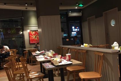 肯德基(应城蒲阳大道店)