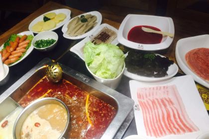 巴奴毛肚火锅(永明路店)