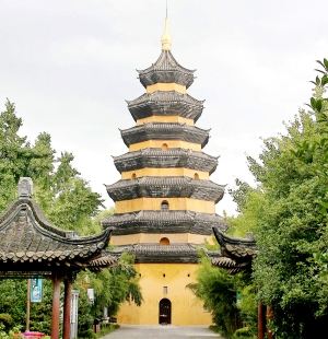 文通塔是淮安市區保存下來唯一的古塔了，也是全國重點文物保護單