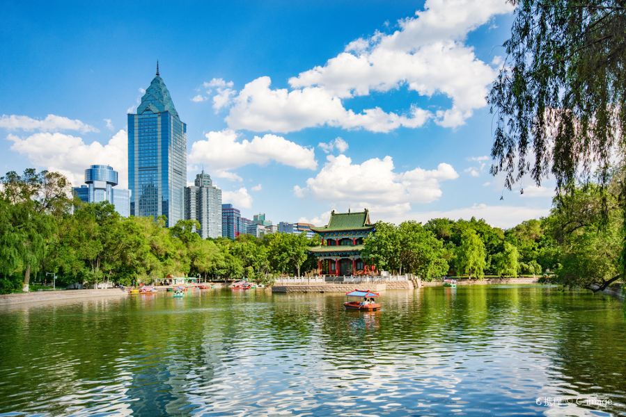 Flüge Xiamen Ürümqi (Urumqi)