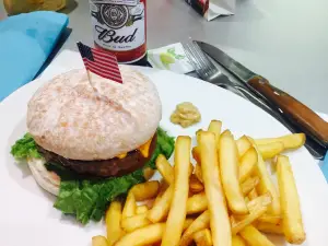 My Ami - Fifties American Diner