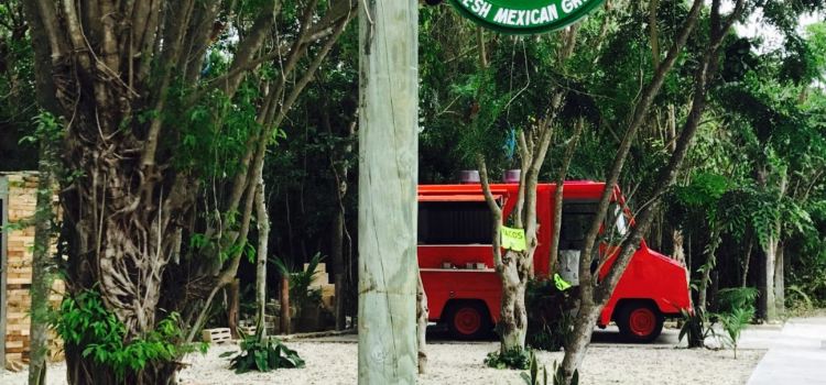 La Mission Truck