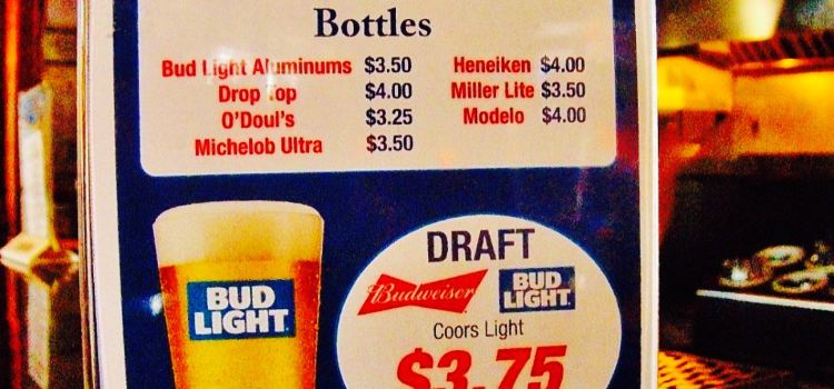 Tom's Pizza & Sports Bar