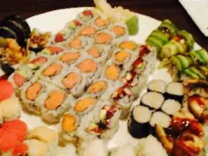 Sushi X & Lounge