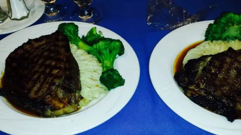 Christie's Steakhouse in Edison
