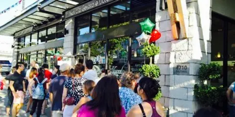 Nuvola Gelato e Dolci