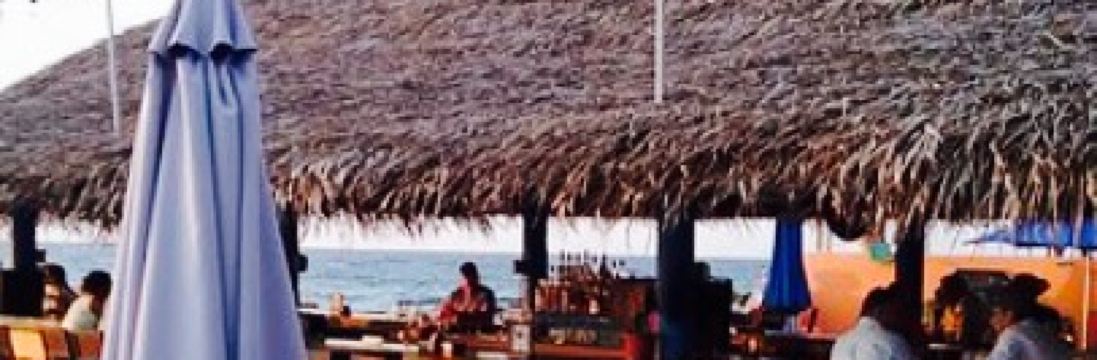 Macabuca Bar & Grill