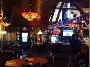 Nick's Sea Breeze Inn