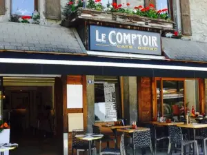 Le Comptoir Café Bistro