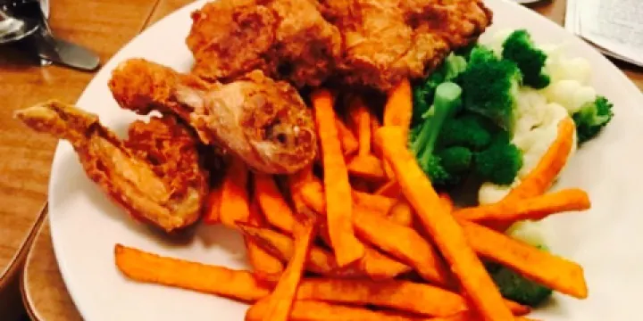 Golden Burro Cafe & Lounge