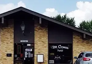 Scoops & Treasures
