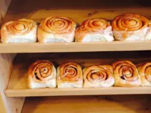 Rae's Little Rock Café & Bakery