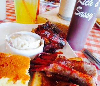 Famous Dave's Bar-B-Que