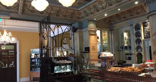 Lafayette's Brasserie