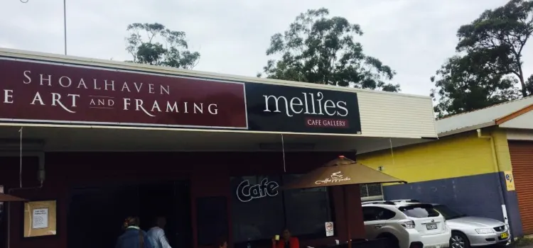 Mellies Cafe Gallery