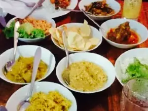 The Remo's Restaurant