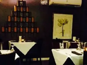 Taj Tandoor Restaurant