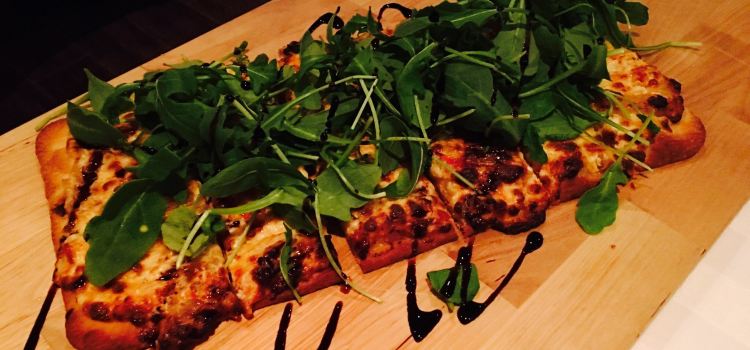 The Woodpecker Fresh Dining and Lounge