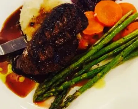 8th Street at the Ivy