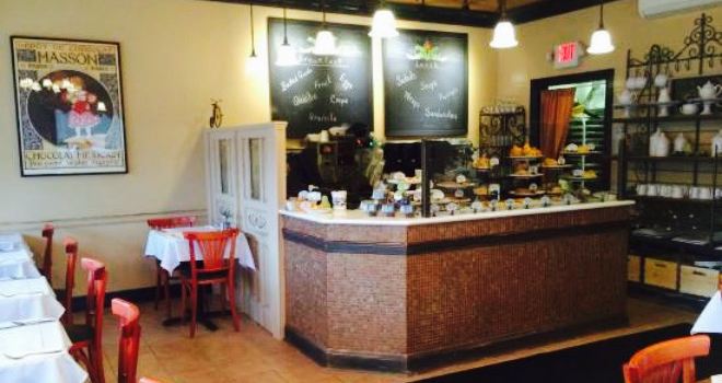 La Vie En Rose Bakery Cafe