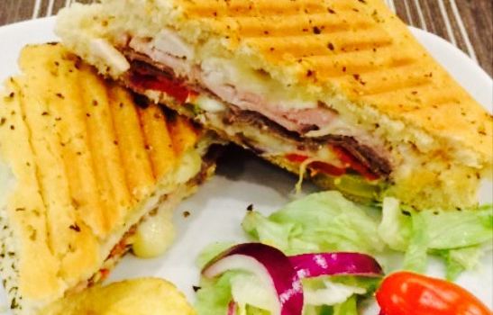 Scufflers Cafe Bar & Sandwich Shop