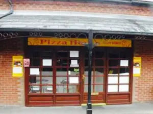 Thatcham pizza house