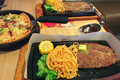 必胜客(雨润店)