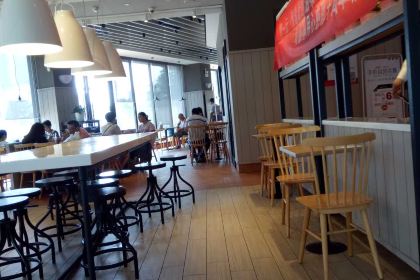 肯德基(济水大街店)